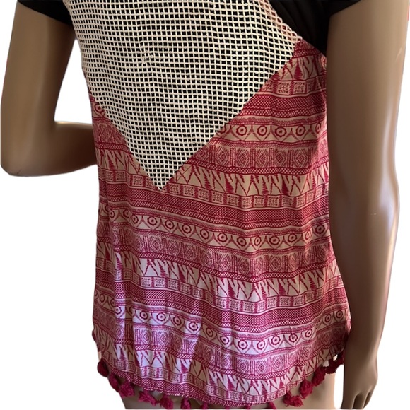 Fun vest with Pom Pom embellishments. Size XS. BKE. - Picture 2 of 2